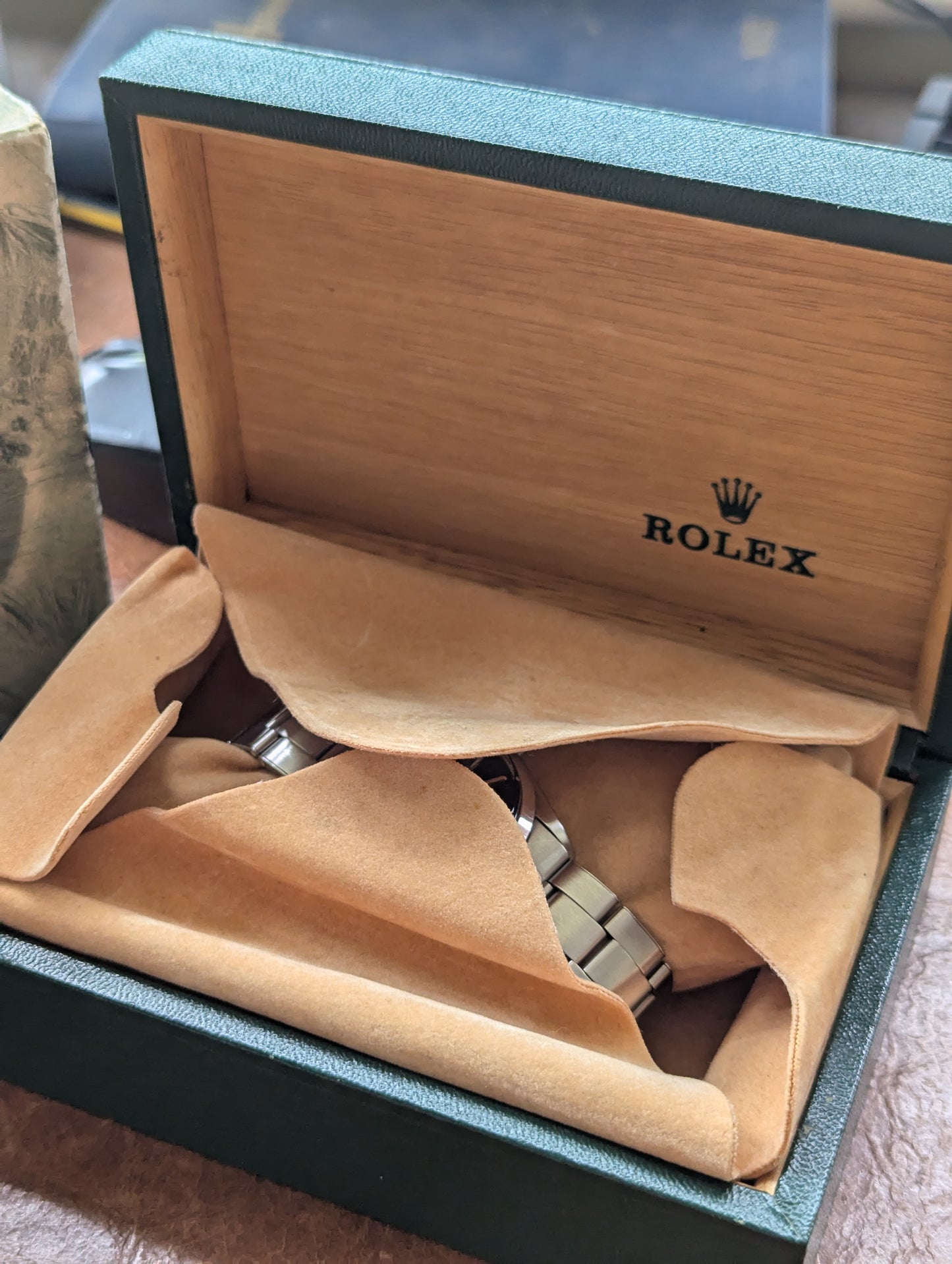 Rolex Oysterdate 6694 (1970) Full Set